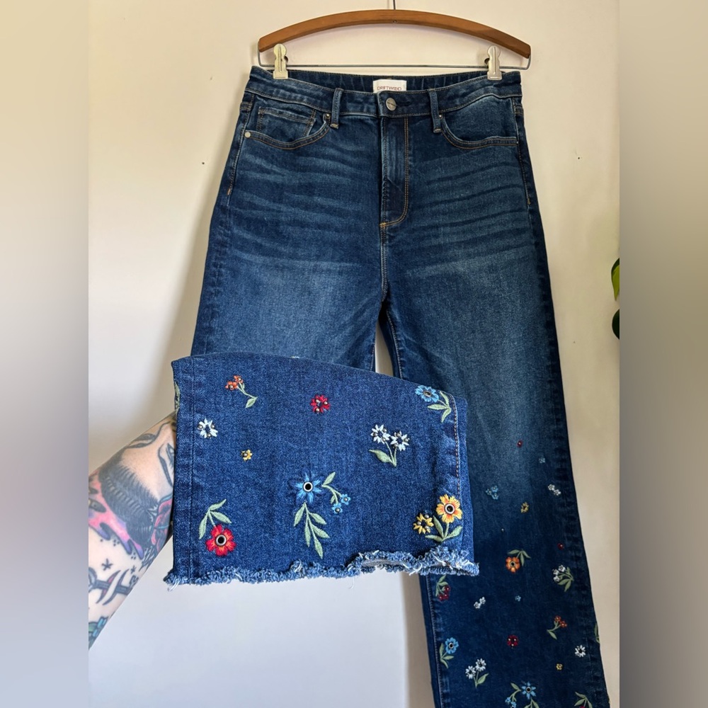 Driftwood Charlee Wide Leg Denim - Picture 5 of 8